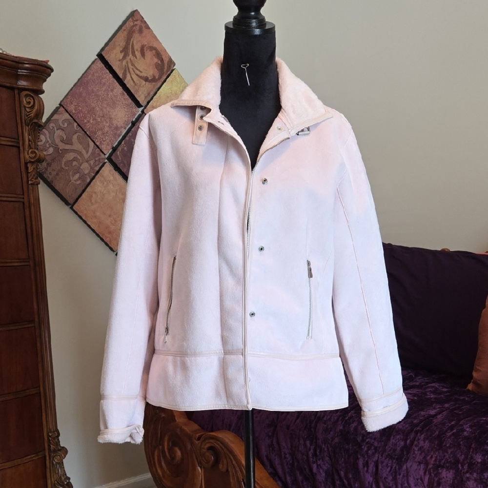 Chic Light Pink Jacket for Women